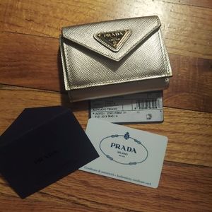 Prada Saffiano Triangle Pirite Wallet (NEVER used!)